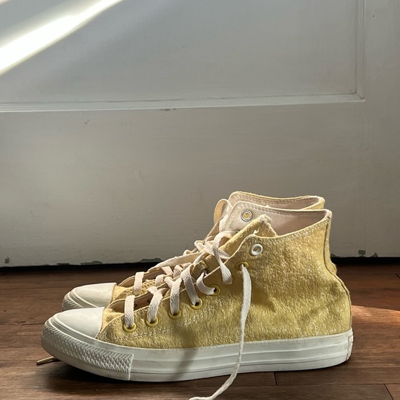 Converse Chuck Taylor Spring Hybrid Texture Jacquard Sneakers saturn gold Size 9 - Picture 2 of 7